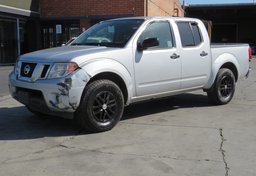 2019 Nissan Frontier - Thumbnail 2
