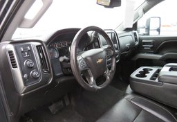 2018 Chevrolet Silverado 2500HD - Thumbnail 34