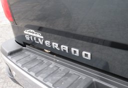 2018 Chevrolet Silverado 2500HD - Thumbnail 32