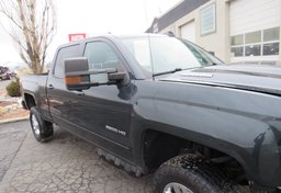 2018 Chevrolet Silverado 2500HD - Thumbnail 15