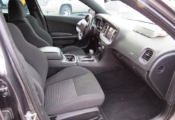 2019 Dodge Charger - Thumbnail 25