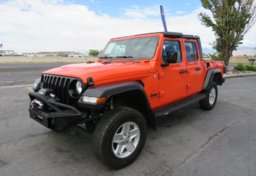 2020 Jeep Gladiator - Thumbnail 2