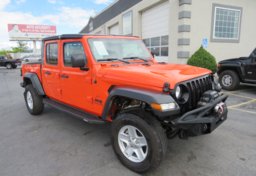 2020 Jeep Gladiator - Thumbnail 4