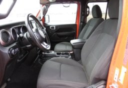 2020 Jeep Gladiator - Thumbnail 26