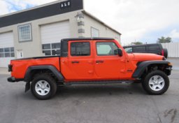 2020 Jeep Gladiator - Thumbnail 10