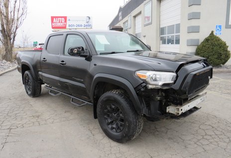 Picture of 2016 Toyota Tacoma