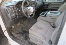 2018 Chevrolet Silverado 2500HD - Thumbnail 25