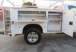 2018 Chevrolet Silverado 2500HD - Thumbnail 16