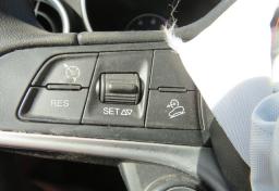 2019 Alfa Romeo Stelvio - Thumbnail 35