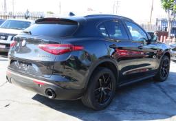 2019 Alfa Romeo Stelvio - Thumbnail 9