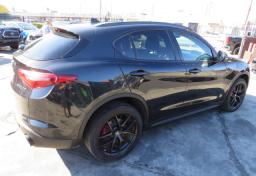 2019 Alfa Romeo Stelvio - Thumbnail 7