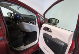 2020 Chrysler Voyager - Thumbnail 20