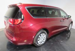 2020 Chrysler Voyager - Thumbnail 7
