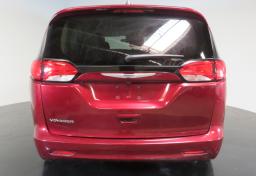 2020 Chrysler Voyager - Thumbnail 11