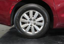 2020 Chrysler Voyager - Thumbnail 18