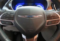 2020 Chrysler Voyager - Thumbnail 32