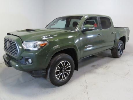 Picture of 2021 Toyota Tacoma