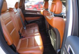 2014 Jeep Grand Cherokee - Thumbnail 31