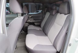 2023 Toyota Tacoma 4WD - Thumbnail 28