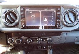 2020 Toyota Tacoma 4WD - Thumbnail 34