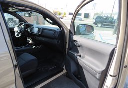 2020 Toyota Tacoma 4WD - Thumbnail 21