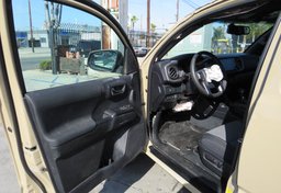 2020 Toyota Tacoma 4WD - Thumbnail 20