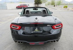 2019 FIAT 124 Spider - Thumbnail 17