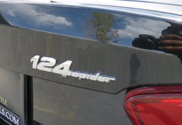 2019 FIAT 124 Spider - Thumbnail 24