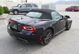 2019 FIAT 124 Spider - Thumbnail 10