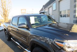 2021 Toyota Tacoma 4WD - Thumbnail 12