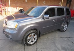 2015 Honda Pilot - Thumbnail 1