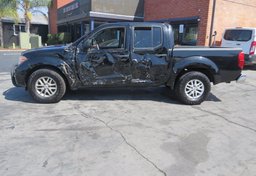 2014 Nissan Frontier - Thumbnail 12