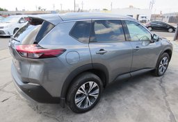 2021 Nissan Rogue - Thumbnail 8