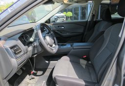 2021 Nissan Rogue - Thumbnail 26