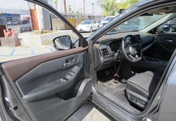 2021 Nissan Rogue - Thumbnail 20