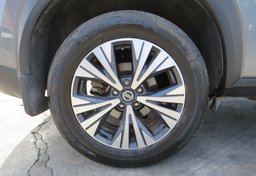 2021 Nissan Rogue - Thumbnail 19