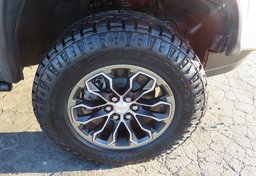 2021 Chevrolet Colorado - Thumbnail 28