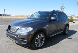 2013 BMW X5 - Thumbnail 3