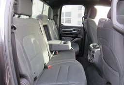 2019 Ram 1500 - Thumbnail 34