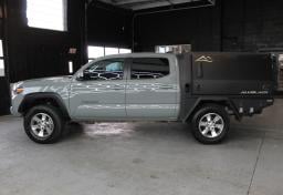 2022 Toyota Tacoma TRD Off Road - Thumbnail 11