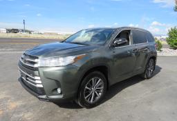 2018 Toyota Highlander - Thumbnail 3
