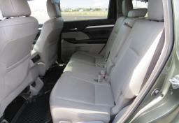 2018 Toyota Highlander - Thumbnail 24