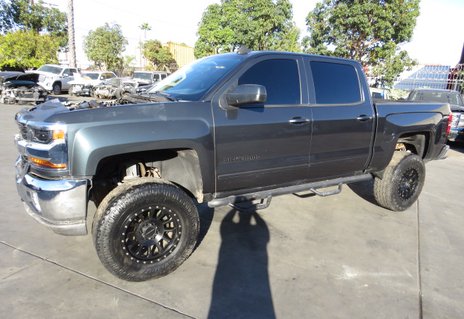 Picture of 2018 Chevrolet Silverado 1500