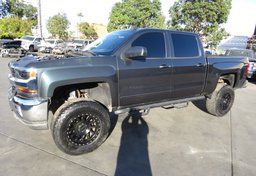 2018 Chevrolet Silverado 1500 - Thumbnail 1