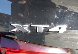 2019 Cadillac XT4 - Thumbnail 18