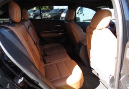 2019 Cadillac XT4 - Thumbnail 28