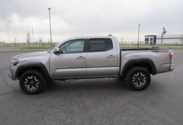 2021 Toyota Tacoma 4WD - Thumbnail 10