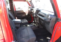 2012 Jeep Wrangler Unlimited - Thumbnail 22