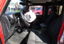 2012 Jeep Wrangler Unlimited - Thumbnail 21