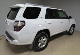 2016 Toyota 4Runner - Thumbnail 10